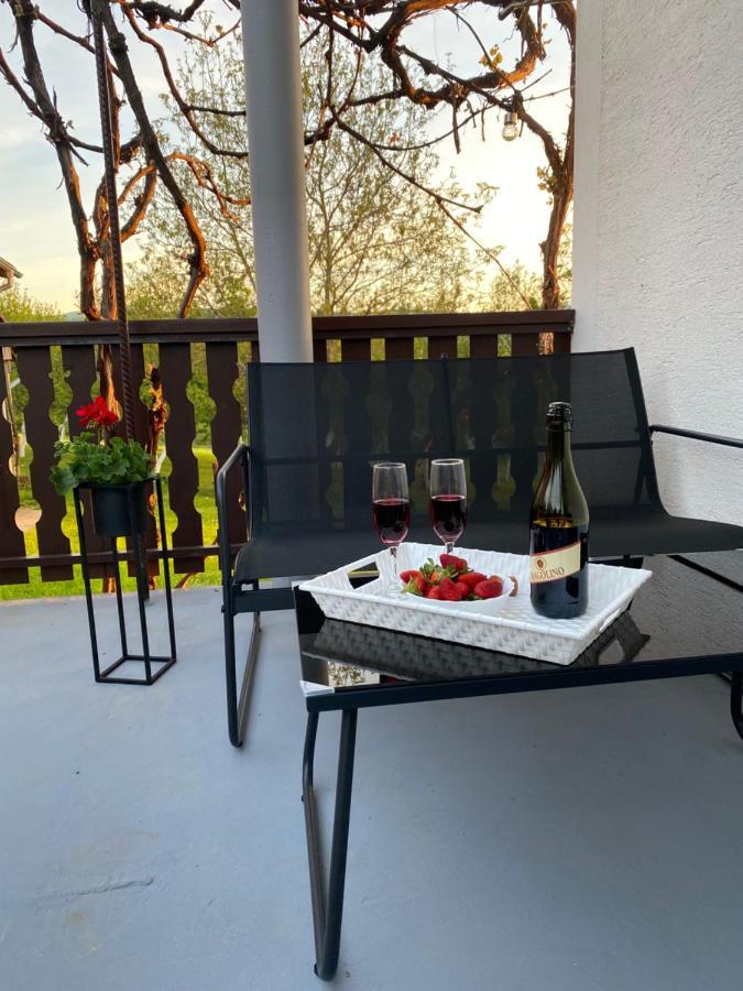 Apartman Plum Plitvice Drežnik Grad Exteriör bild