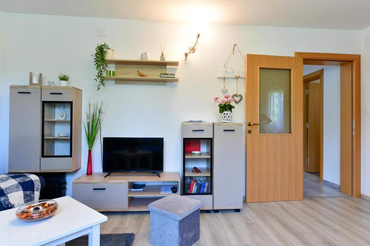 Apartman Plum Plitvice Drežnik Grad Exteriör bild